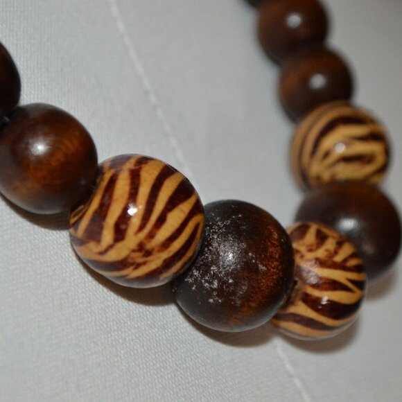 Brown Wooden Cascading Zebra Bead Silver Tone - Picture 3 of 6